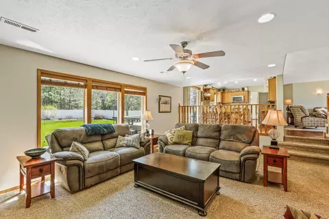 Living - 16516 N Fairview Rd, Colbert, WA 99005 photo 2 of 2