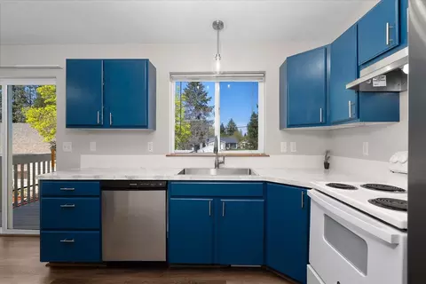 3917 E 35th Ave, Spokane, WA 99223 photo 12