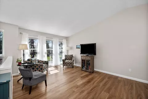 3917 E 35th Ave, Spokane, WA 99223 photo 5