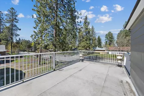 Exterior - 620 E 21st Ave, Spokane, WA 99203 photo 3 of 12