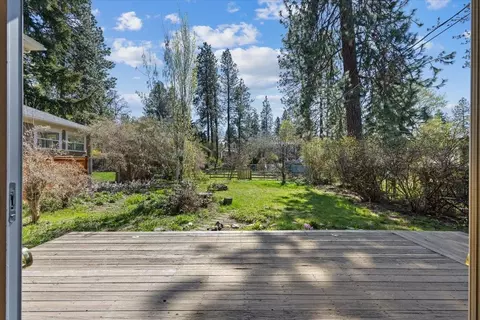 Exterior - 620 E 21st Ave, Spokane, WA 99203 photo 4 of 12
