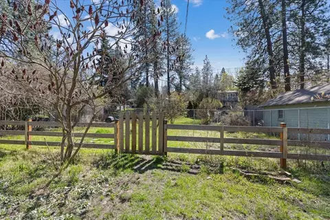 Exterior - 620 E 21st Ave, Spokane, WA 99203 photo 8 of 12