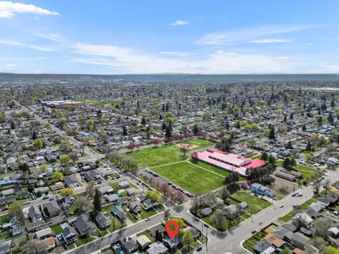 View/Area - 1708 E Rowan Ave, Spokane, WA 99207 photo 3 of 5
