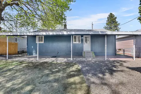 Exterior - 1708 E Rowan Ave, Spokane, WA 99207 photo 3 of 5