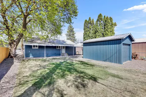 Exterior - 1708 E Rowan Ave, Spokane, WA 99207 photo 4 of 5