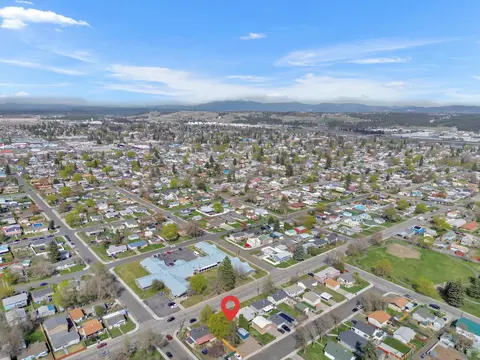View/Area - 1708 E Rowan Ave, Spokane, WA 99207 photo 2 of 5