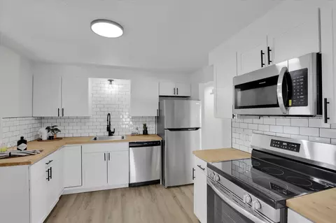 Kitchen - 1708 E Rowan Ave, Spokane, WA 99207 photo 2 of 2