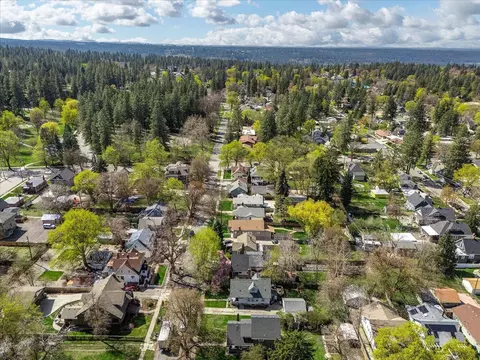 View/Area - 311 E 17th Ave, Spokane, WA 99203 photo 4 of 9