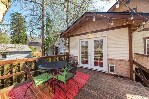 Exterior - 311 E 17th Ave, Spokane, WA 99203 photo 7 of 10