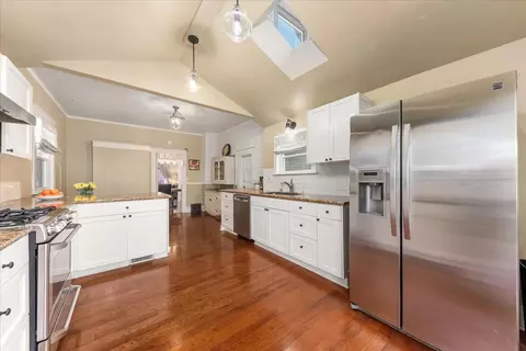 Kitchen - 311 E 17th Ave, Spokane, WA 99203 photo 3 of 6