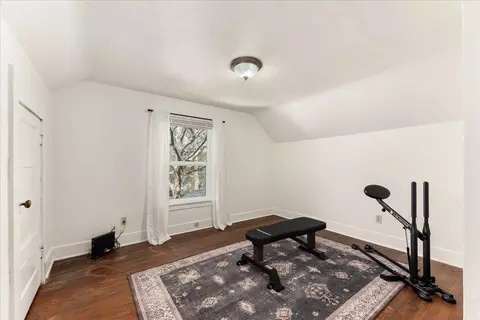 Bedroom - 311 E 17th Ave, Spokane, WA 99203 photo 2 of 3