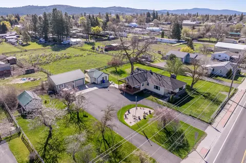 7208 N Crestline St, Spokane, WA 99217