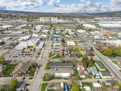 View/Area - 2310 E 1st Ave, Spokane, WA 99202 photo 10 of 11