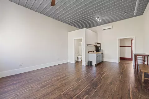 Living - 5634 E Commerce Ave, Spokane, WA 99207 photo 1 of 1