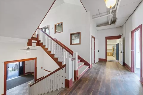 Entry Way - 5634 E Commerce Ave, Spokane, WA 99207 photo 1 of 6