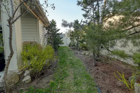 214 E Travis Ct, Spokane, WA 99208 photo 24