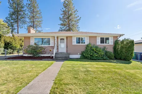 1317 W Woodside Pl, Spokane, WA 99208