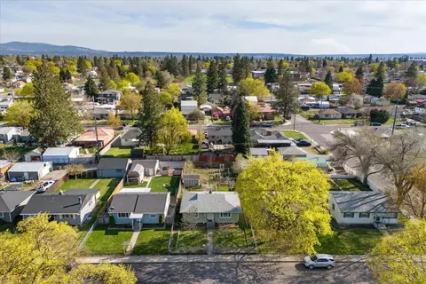 View/Area - 816 E Decatur Ave, Spokane, WA 99208 photo 7 of 11