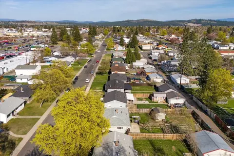 View/Area - 816 E Decatur Ave, Spokane, WA 99208 photo 8 of 11