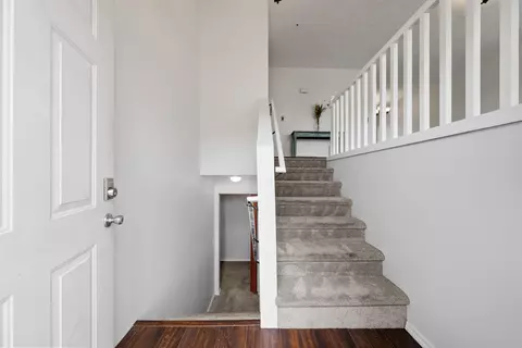 Entry Way - 4015 E 34th Ave, Spokane, WA 99223 photo 1 of 4