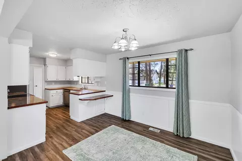 10211 E 8th Ave, Spokane Valley, WA 99206 photo 14
