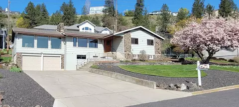 8523 N Northview Rd, Spokane, WA 99208