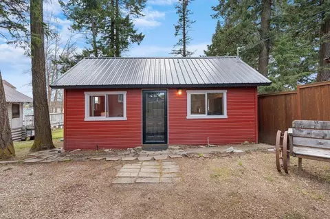 422 Bayview Blvd, Newport, WA 99156