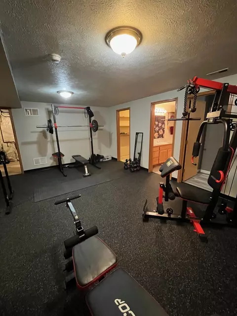 511 E Walton Ave, Spokane, WA 99207 photo 20