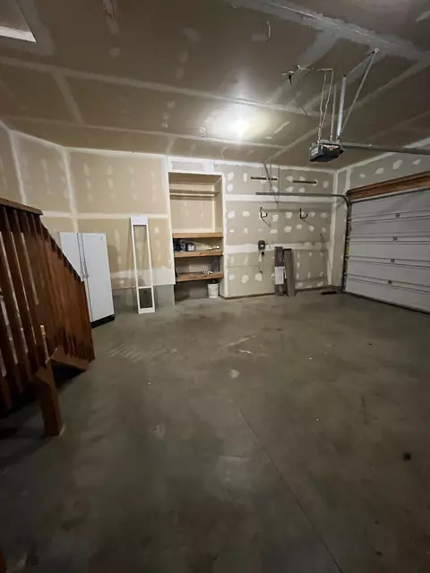 511 E Walton Ave, Spokane, WA 99207 photo 26