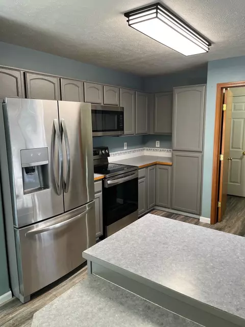 511 E Walton Ave, Spokane, WA 99207 photo 9