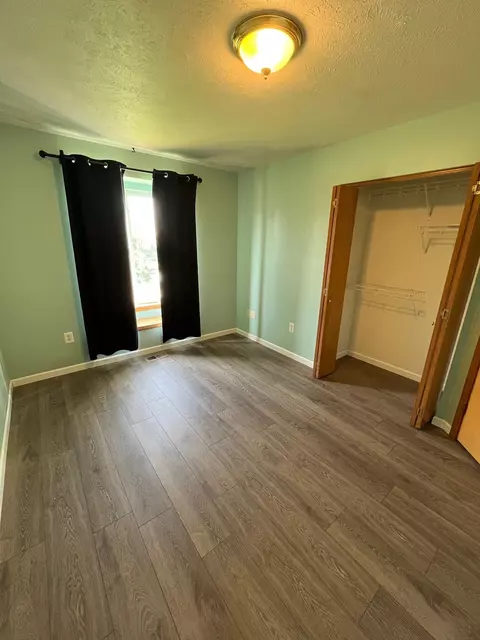 511 E Walton Ave, Spokane, WA 99207 photo 15