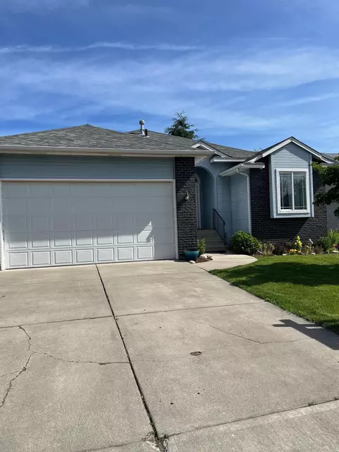 511 E Walton Ave, Spokane, WA 99207 photo 2