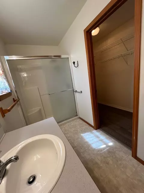 511 E Walton Ave, Spokane, WA 99207 photo 14