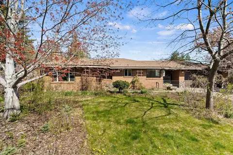 Exterior - 11207 E 6th Ave, Spokane, WA 99206 photo 7 of 8