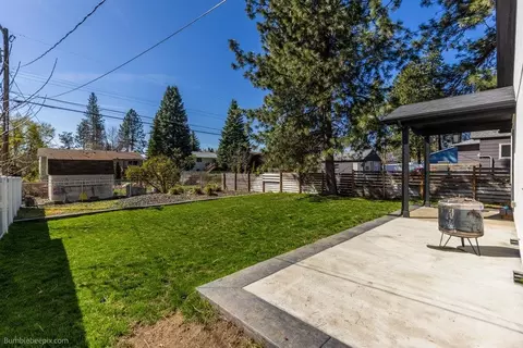 Exterior - 1224 E 34th Ave, Spokane, WA 99203 photo 4 of 9