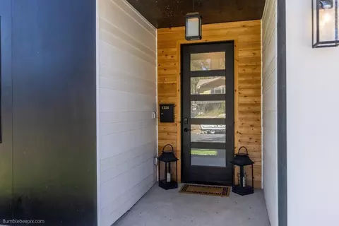Entry Way - 1224 E 34th Ave, Spokane, WA 99203 photo 1 of 2