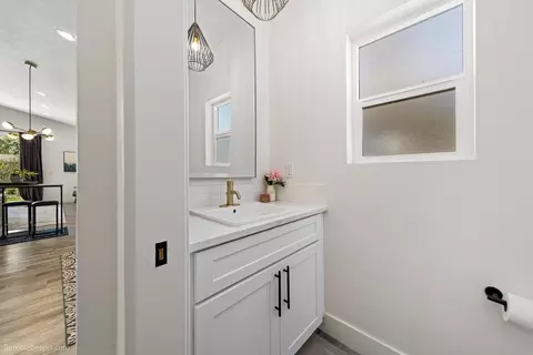 Bath - 1224 E 34th Ave, Spokane, WA 99203 photo 4 of 4