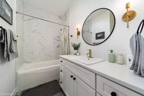 Bath - 1224 E 34th Ave, Spokane, WA 99203 photo 3 of 4
