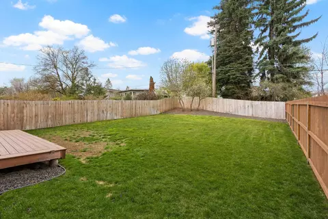 Exterior - 3703 E 34th Ave, Spokane, WA 99223 photo 7 of 8