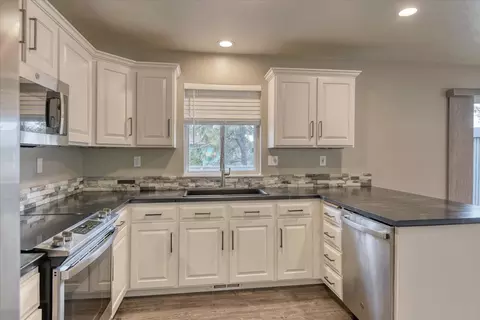 4105 E 35th Ave, Spokane, WA 99223 photo 6