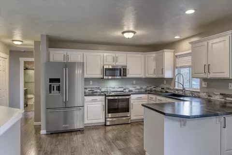 4105 E 35th Ave, Spokane, WA 99223 photo 5