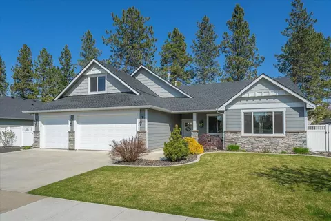15212 N Hunters Pointe Rd, Mead, WA 99021