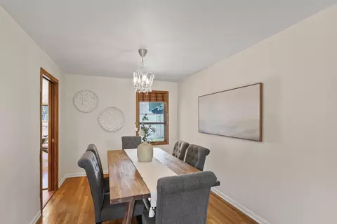 Dining - 958 E 38th Ave, Spokane, WA 99203 photo 1 of 2
