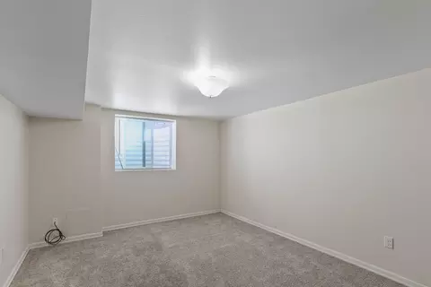 Bedroom - 958 E 38th Ave, Spokane, WA 99203 photo 3 of 3