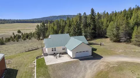 272 Jermain Rd, Newport, WA 99156