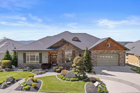 13915 N Wandermere Estates Ln, Spokane, WA 99208