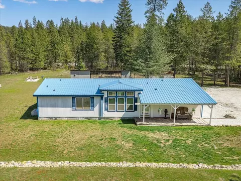 3202 W B W Jump Off Rd, Valley, WA 99181