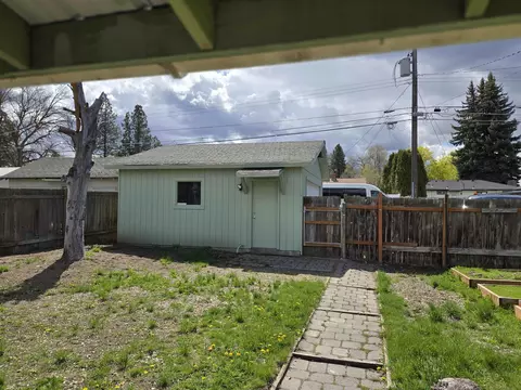 Exterior - 702 E Bismark Ave, Spokane, WA 99208 photo 2 of 3