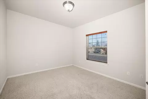 716 E Lakeview Ln, Spokane, WA 99208 photo 18