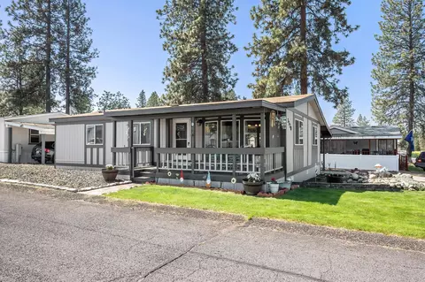 3320 E Valley Forge Ln, Mead, WA 99021